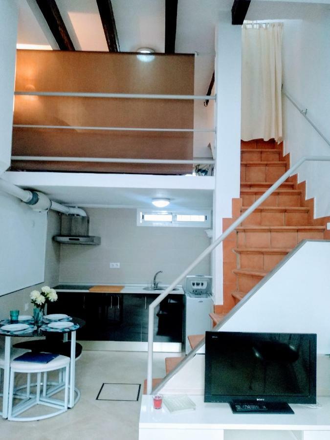 Wish Suite Barrio De Leon En Triana Севилья Экстерьер фото